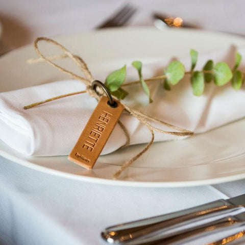 Tischkarten aus Leder